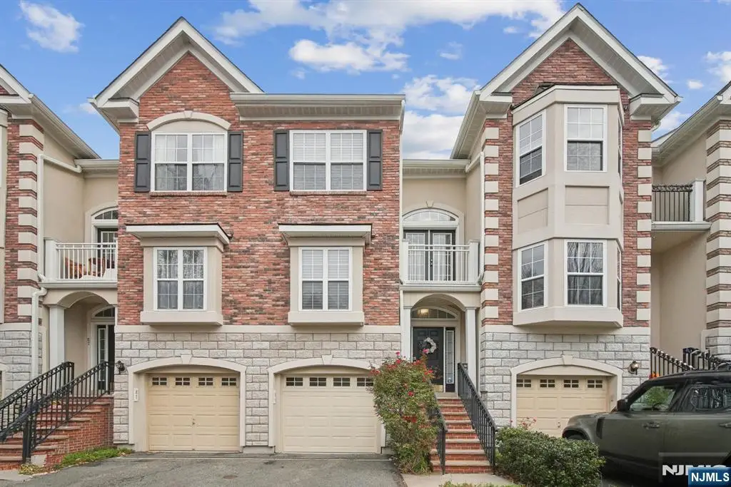 86 Osprey Court, Secaucus, NJ 07094 - Image #1