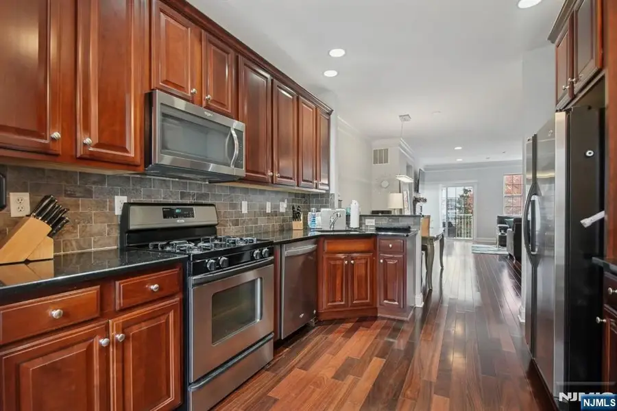 86 Osprey Court, Secaucus, NJ 07094 - Image #3