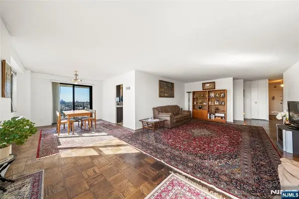 7855 Boulevard East 19J, North Bergen, NJ 07047