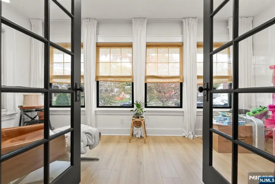 11 W Gouverneur Avenue, Rutherford, NJ 07070 - Image #3