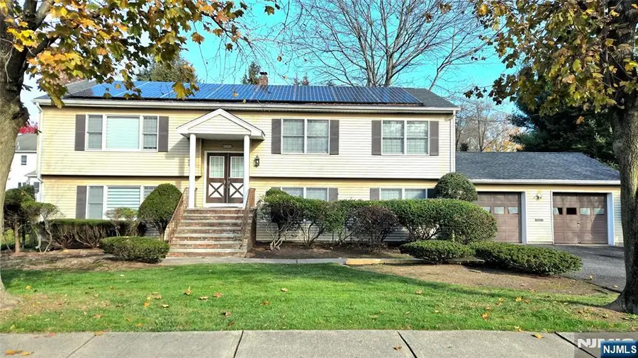 101 Glen Avenue, Paramus, NJ 07652 - Image #3