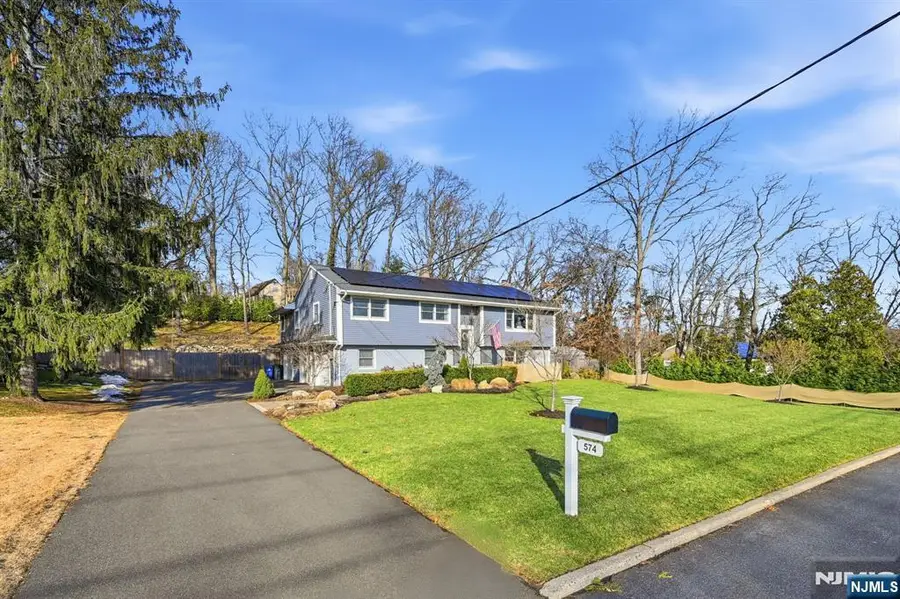574 Wittich Terrace, River Vale, NJ 07675 - Image #2