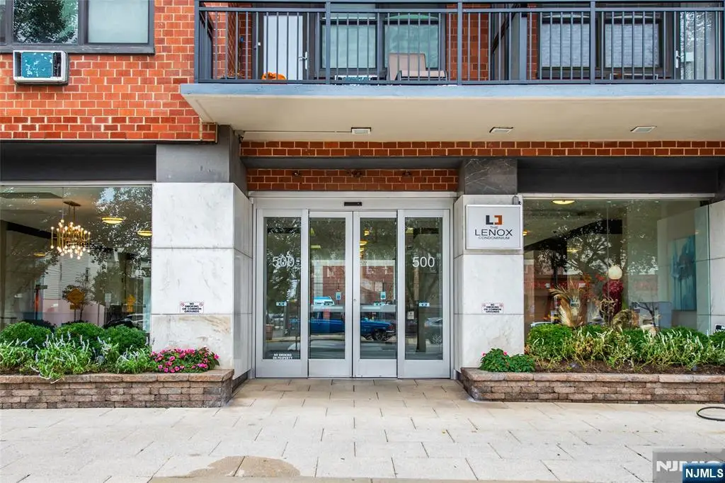 500 Central Avenue 717, Union City, NJ 07087 - Image #1