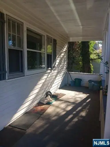 909 S Maple, Glen Rock, NJ 07452 - Image #3