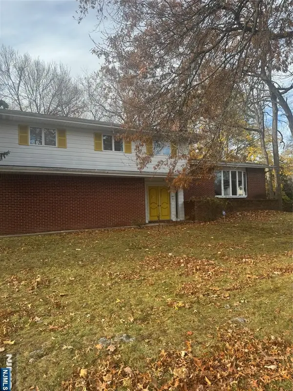 72 Oak Street, Englewood, NJ 07631