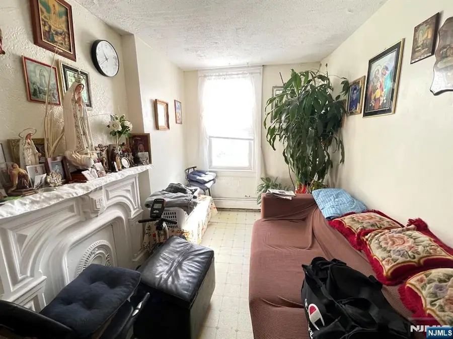 10-12 Monroe Street, Newark, NJ 07105 - Image #3