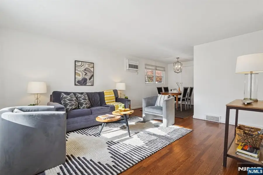 37 Mayfair Drive, West Orange, NJ 07052 - Image #3