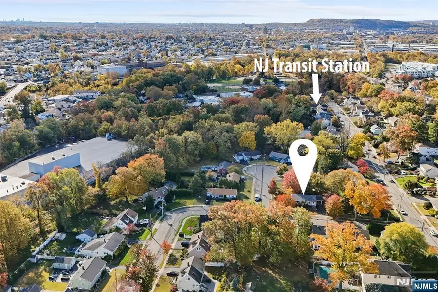 21 Hawthorne Avenue, Hawthorne, NJ 07506 - Image #2