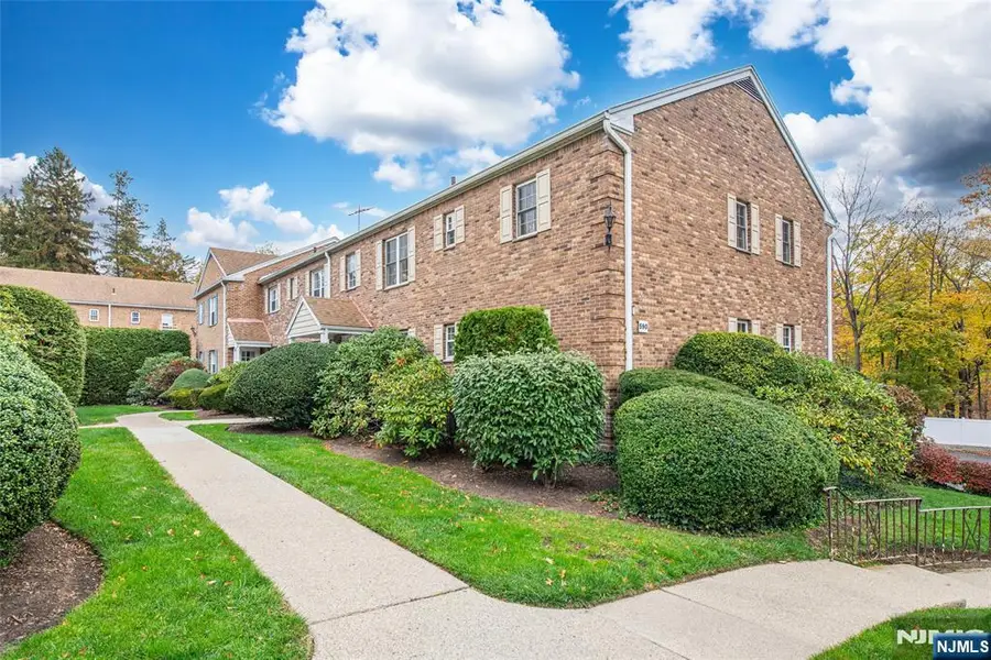 590 Center 1, Oradell, NJ 07649 - Image #2