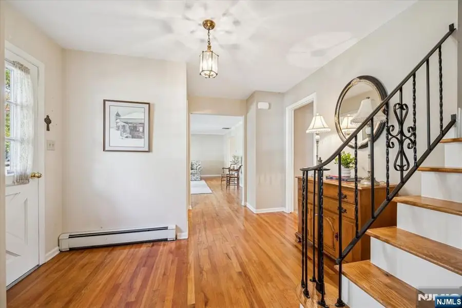 15 Beech Drive, Morris Plains, NJ 07950 - Image #3