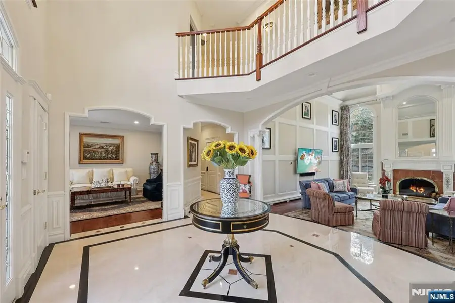 14 Henion Garden, Mahwah, NJ 07430 - Image #3