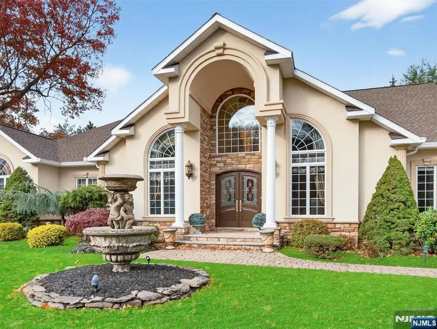 32 Chadwick Road, Hillsdale, NJ 07642 - Image #3