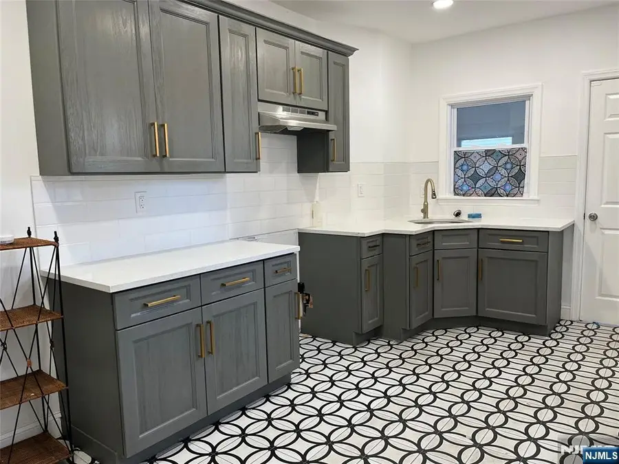 19 Elmwood Terrace, Irvington, NJ 07111 - Image #2