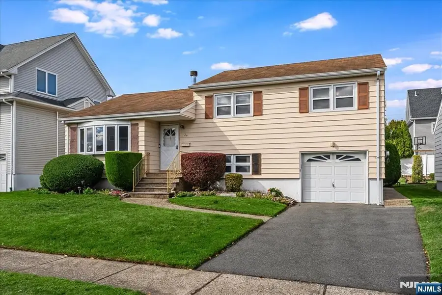 24 Lorrie Lane, Clifton, NJ 07012 - Image #2