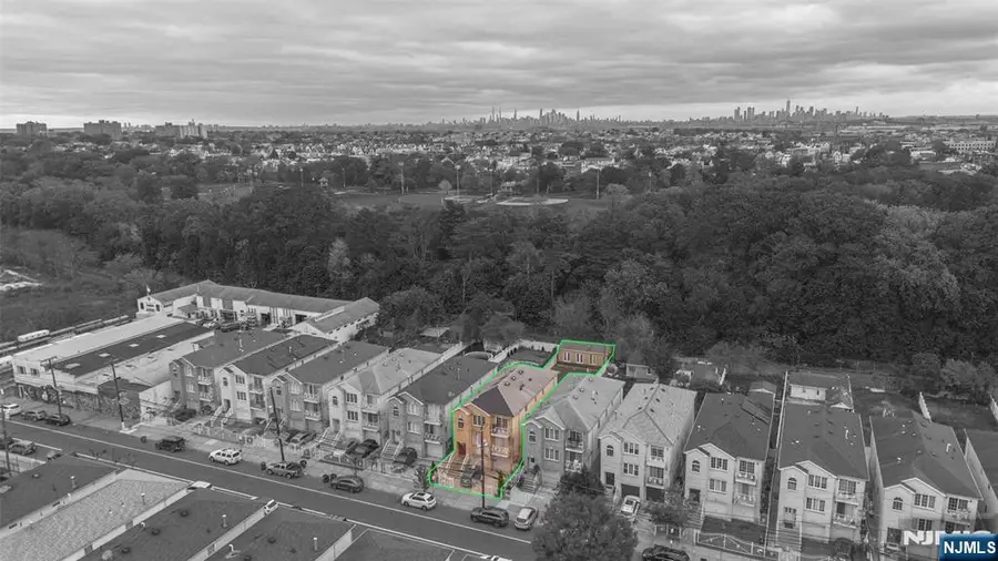 349 5th Street, Newark, NJ 07107 - Image #3