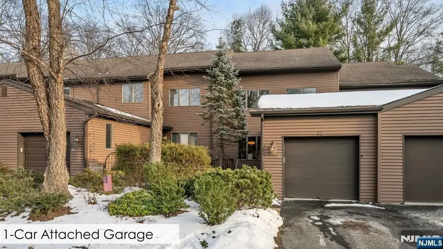 183 Van Winkle Lane, Mahwah, NJ 07430 - Image #2