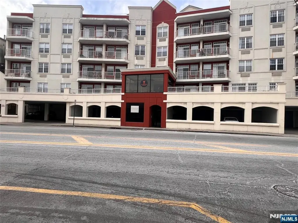 1100 River Road 302, Edgewater, NJ 07020 - Image #1