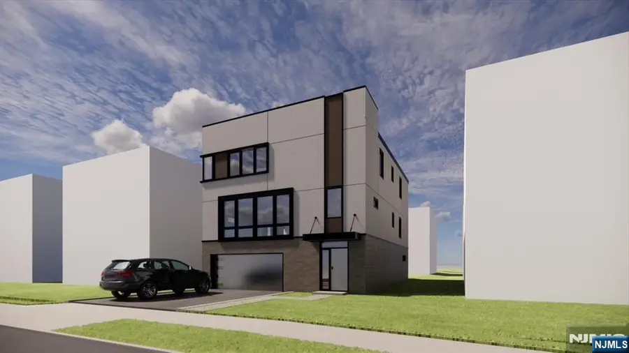 688 Maple Avenue, Ridgefield, NJ 07657 - Image #2