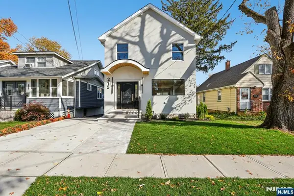 215 Floral Street, Roselle, NJ 07203