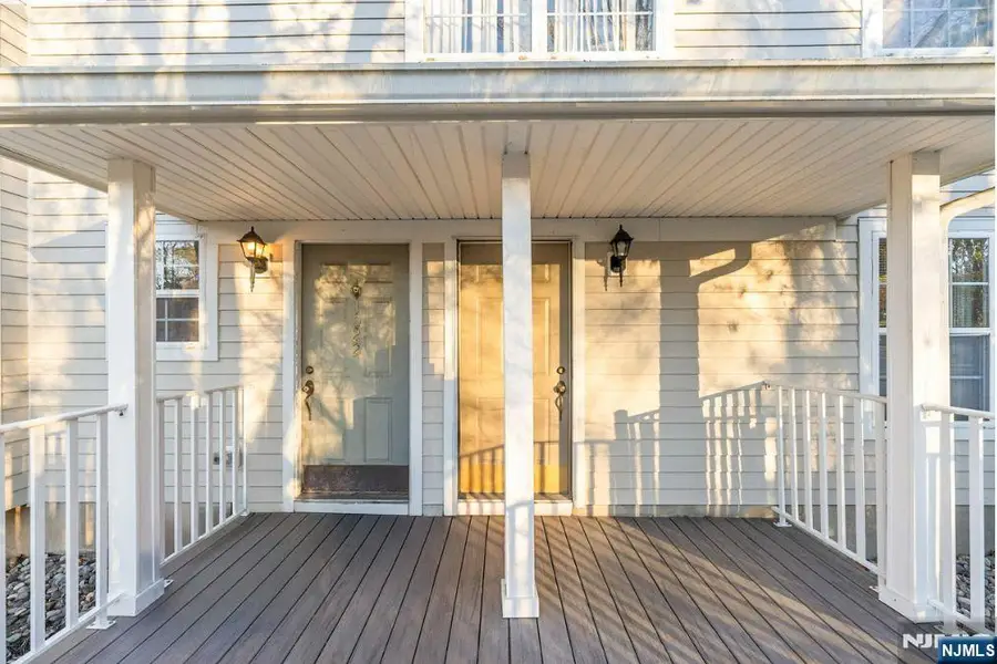 1023 Castle Road, Mahwah, NJ 07430 - Image #2