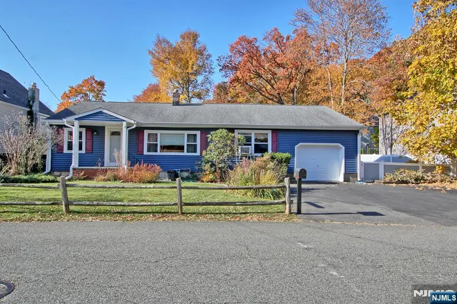 49 Seneca Trail, Denville, NJ 07834 - Image #3