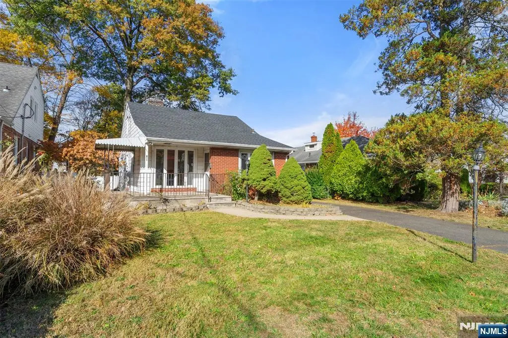 811 Summit Avenue, Hackensack, NJ 07601 - Image #1