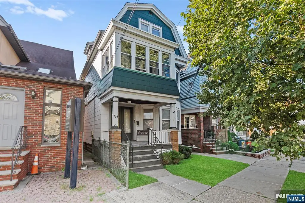 708 Kearny Avenue, Kearny, NJ 07032 - Image #1