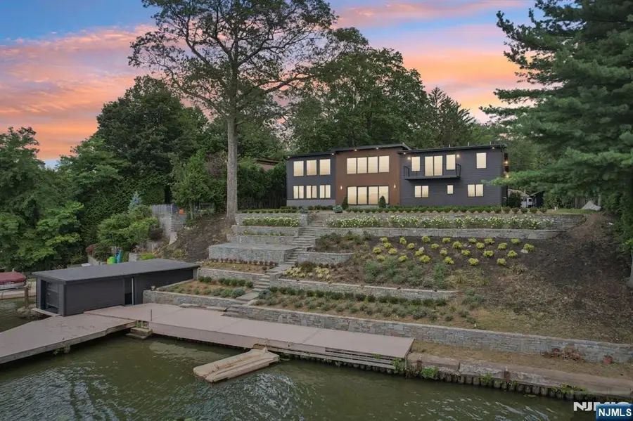 12 Rocky Point Road, Hewitt, NJ 07421 - Image #3