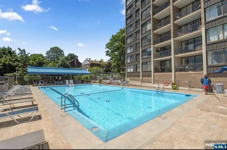9060 Palisade Avenue 811, North Bergen, NJ 07047 - Image #3