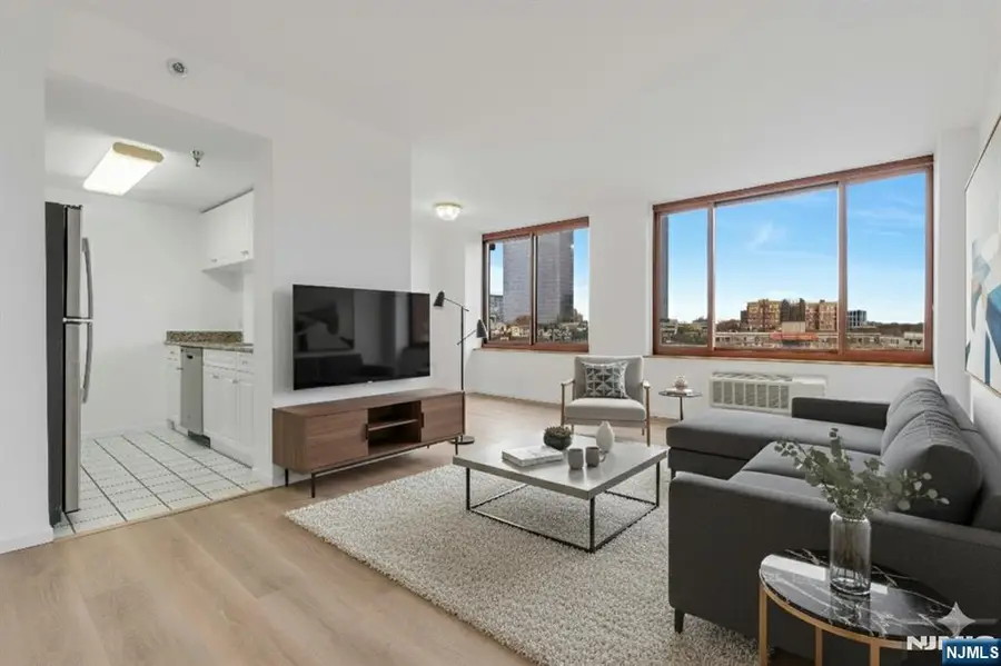 100 Old Palisade 1814, Fort Lee, NJ 07024 - Image #3