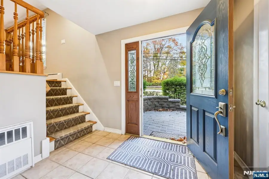 234 Spring Valley Road, Park Ridge, NJ 07656 - Image #3