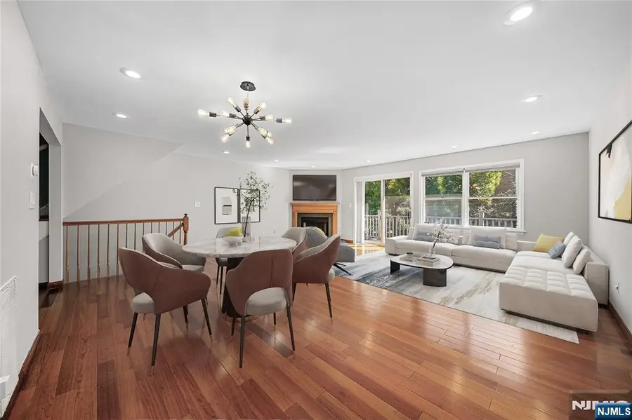 473 Undercliff Avenue, Edgewater, NJ 07020 - Image #2