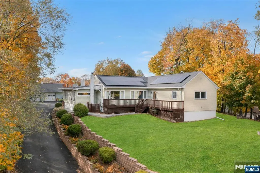 66 Leonard Terrace, Wayne, NJ 07470 - Image #1