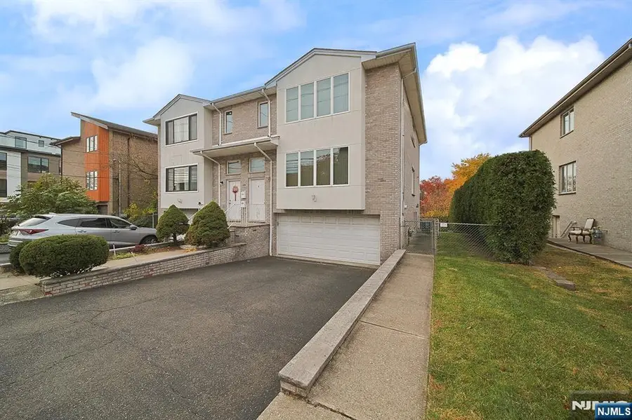 146B Myrtle Avenue, Fort Lee, NJ 07024 - Image #2