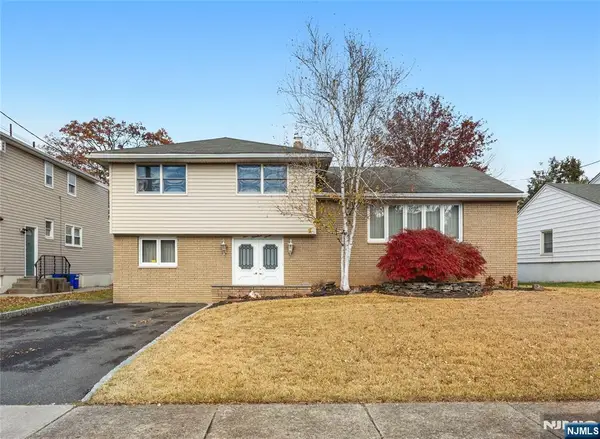 407 Van Luyn Terrace, Saddle Brook, NJ 07663
