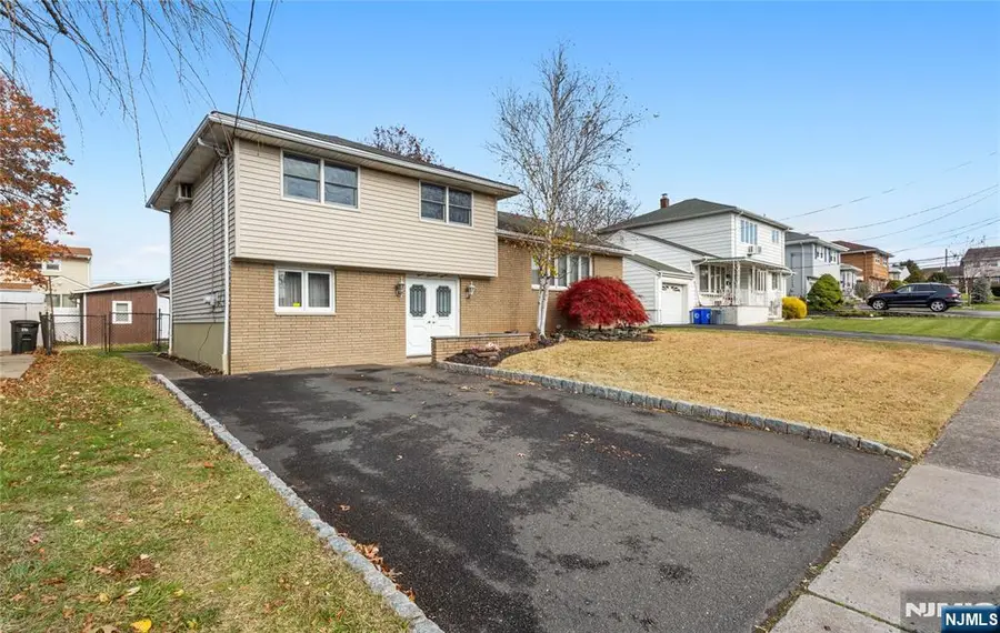 407 Van Luyn Terrace, Saddle Brook, NJ 07663 - Image #2