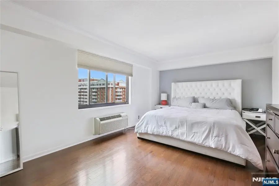 125 Prospect Avenue 17G, Hackensack, NJ 07601 - Image #3
