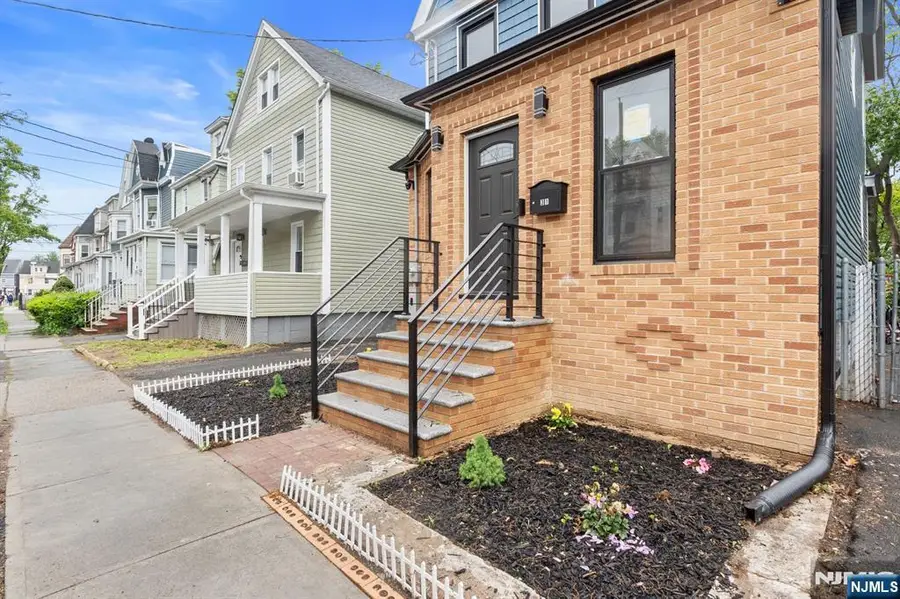 31 Cummings Street, Irvington, NJ 07111 - Image #3