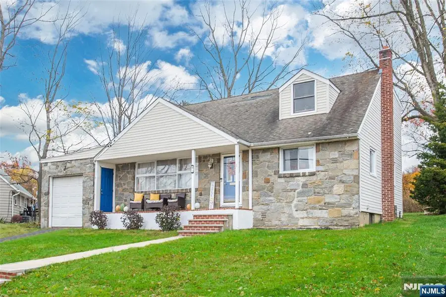 6 Sunnie Terrace, West Caldwell, NJ 07006 - Image #2