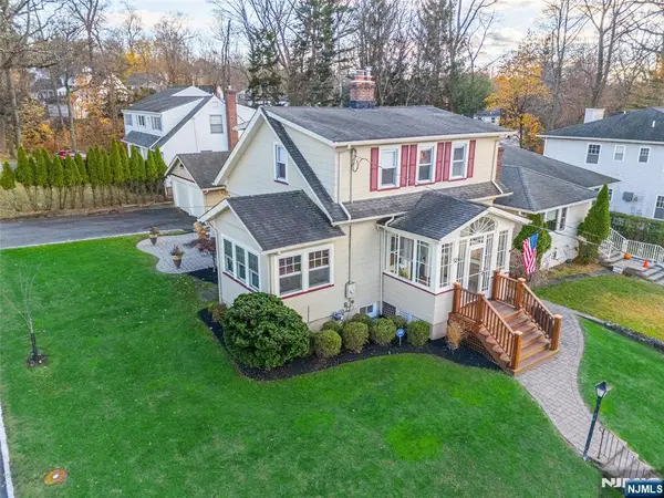 52 Robertson Road, West Orange, NJ 07052