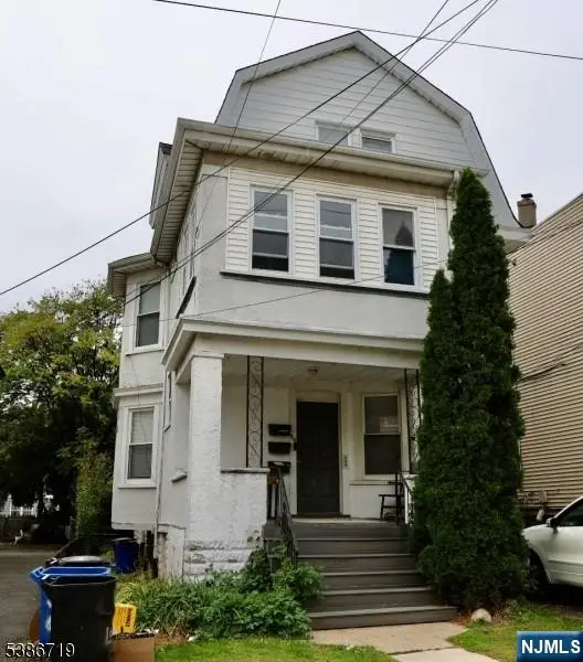 88 Riggs Place, West Orange, NJ 07052