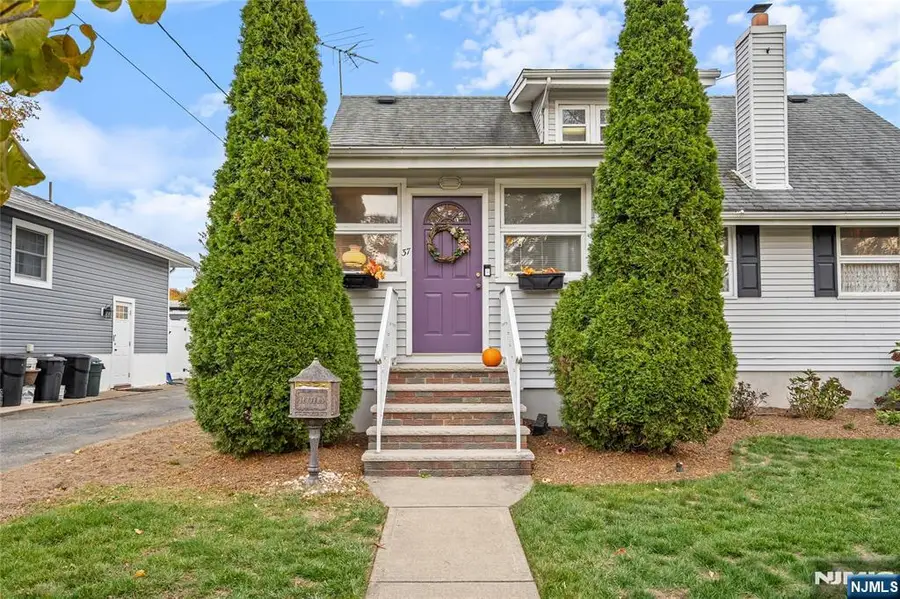 37 Albert Avenue, Fair Lawn, NJ 07410 - Image #2