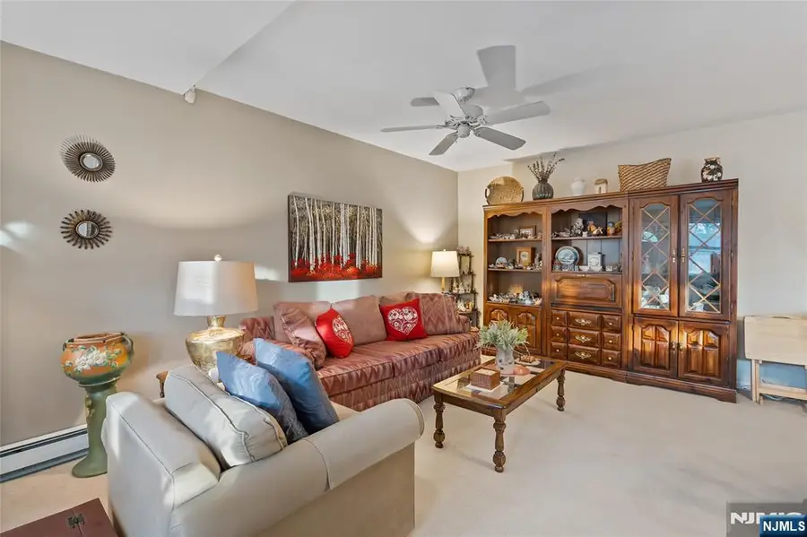 37 Albert Avenue, Fair Lawn, NJ 07410 - Image #3