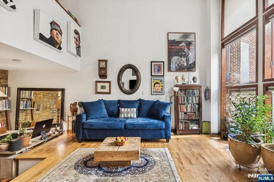 54-60 Mcwhorter 108, Newark, NJ 07105 - Image #3