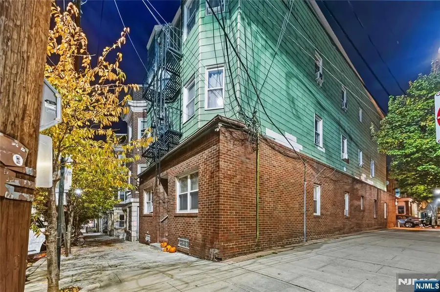 123 47th Street, Union City, NJ 07087 - Image #3