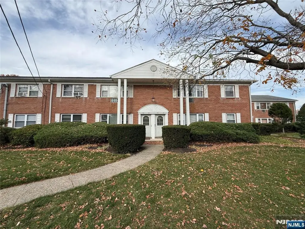 78 Manchester Court 89, Wayne, NJ 07470 - Image #1