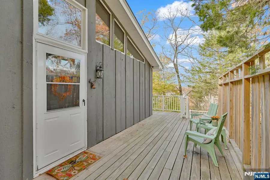 64 Bellot Road, Ringwood, NJ 07456 - Image #3