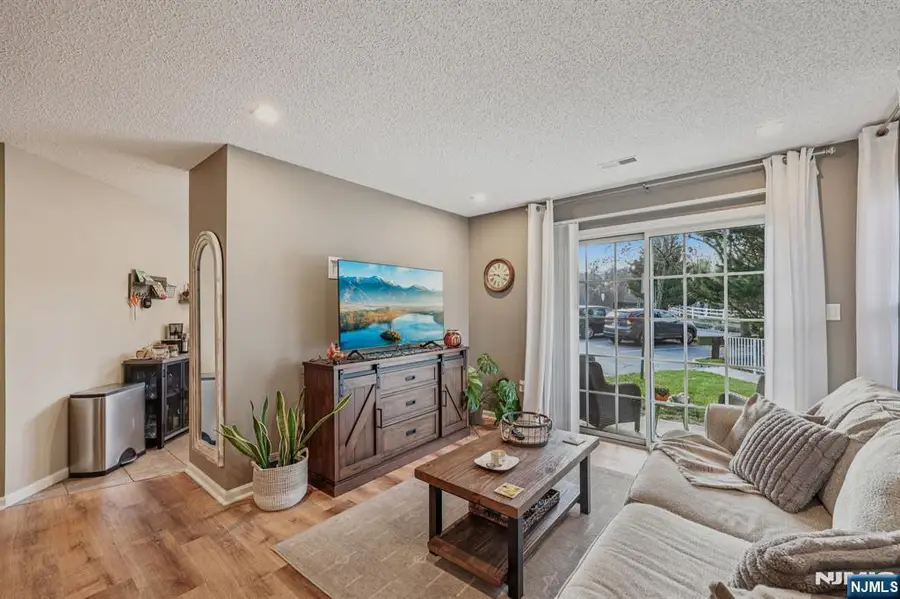 1023 Castle Road, Mahwah, NJ 07430 - Image #3