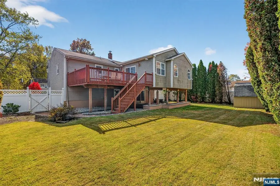 411 Poplar Avenue, Pompton Lakes, NJ 07442 - Image #2