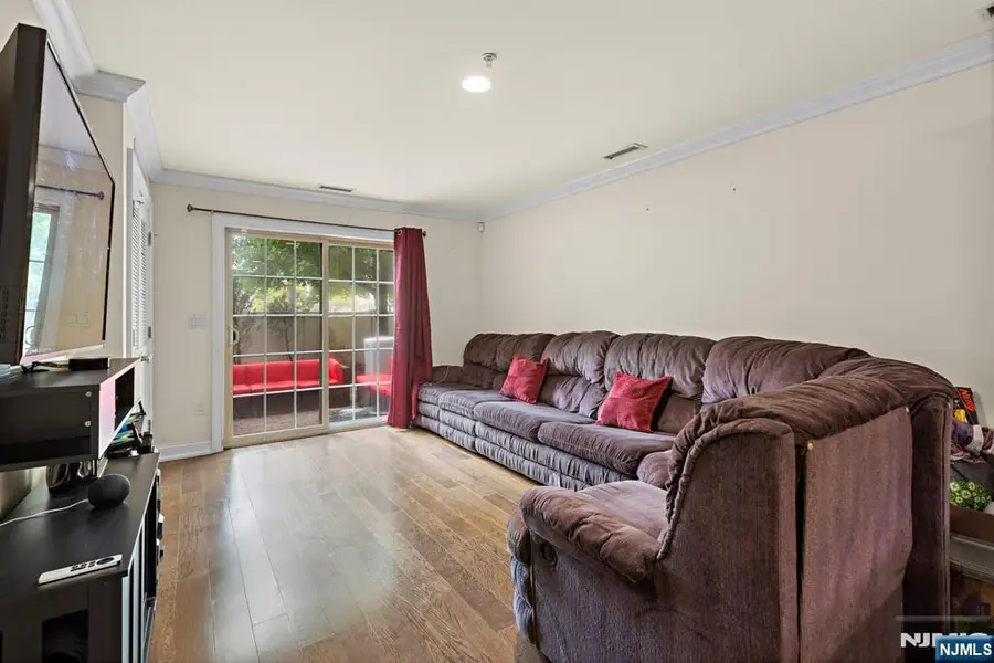 1625 Paterson Plank Road 9, Secaucus, NJ 07094 - Image #3